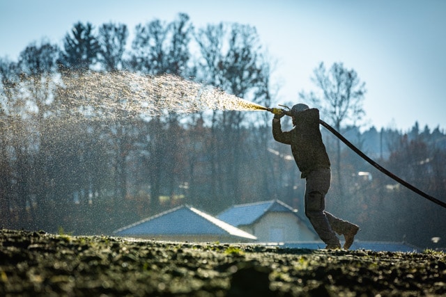 Chantier d'un engazonnement professionnel